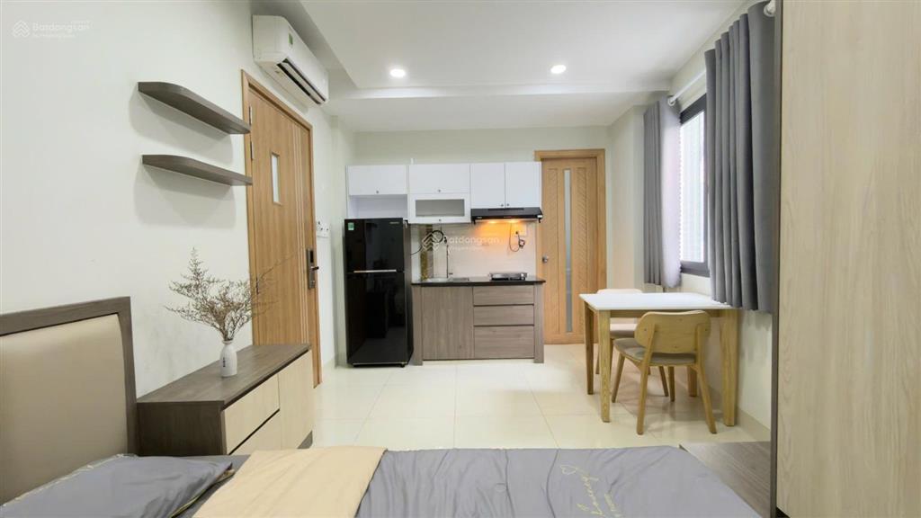 Cho thuê căn hộ cửa sổ lớn, bếp xa giường  nguyễn văn đậu, bình thạnh sát quận 1, phú nhuận 6trx