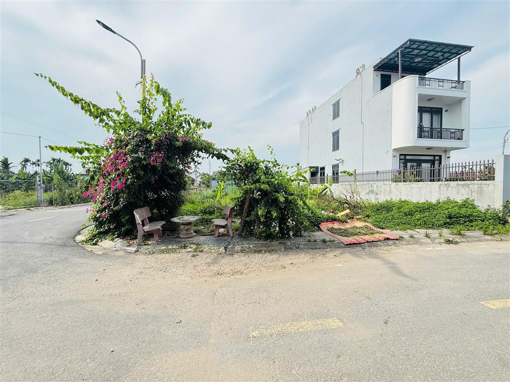 Bán lô đất đấu giá Kim Đới 3, xã Hữu Bằng, huyện Kiến Thụy, Hải Phòng.