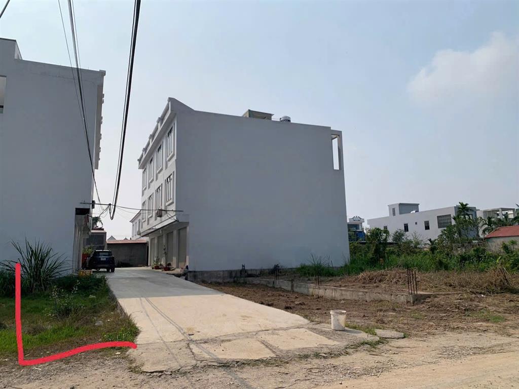 Cơ hội đầu tư hoặc định cư tại lô góc hai mặt thoáng cực đẹp tại khu vực Trung Nghĩa, Đồ