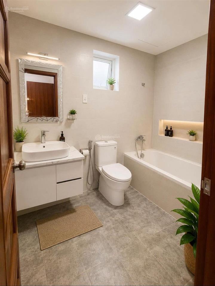 Chính chủ cần bán nhanh căn hộ 94m2  hagl  2pn  2wc  nội thất đầy đủ
