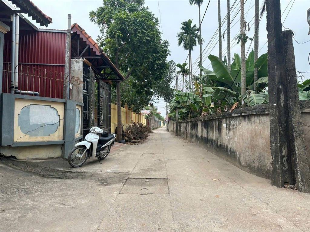 Chỉ hơn 2tỷ650sở hữu ngay lô đất đẹp tại trung tâm mê linh, hà nội! diện tích hơn 70 m2