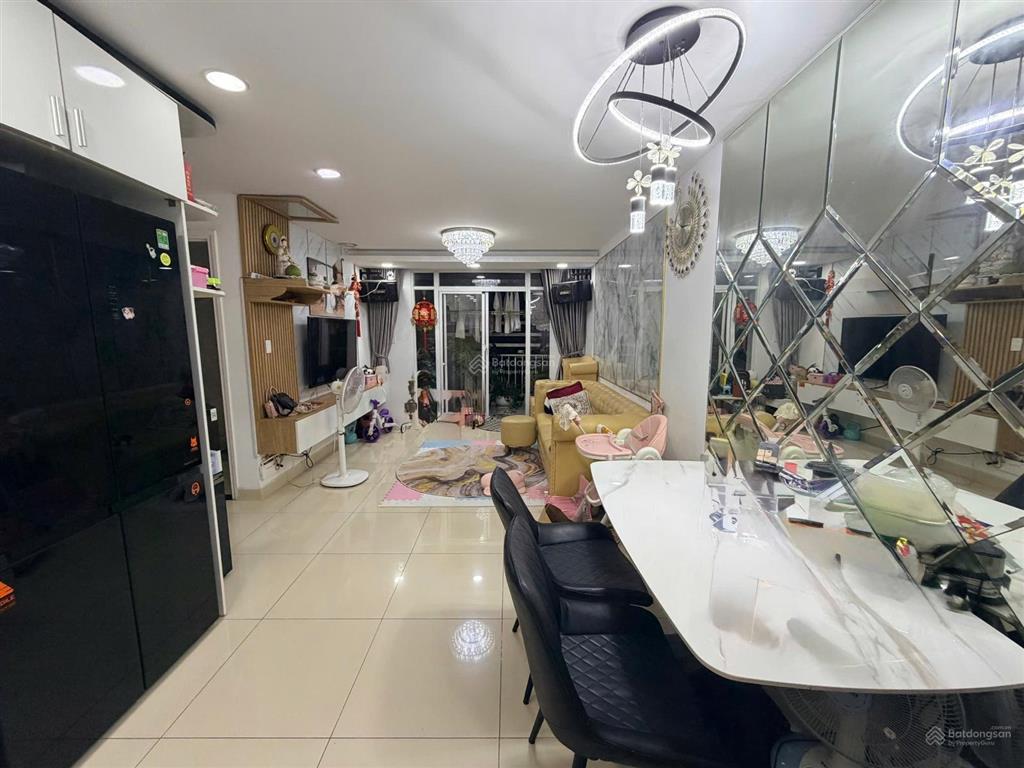 Chính chủ cần sang nhượng căn hộ 76m2