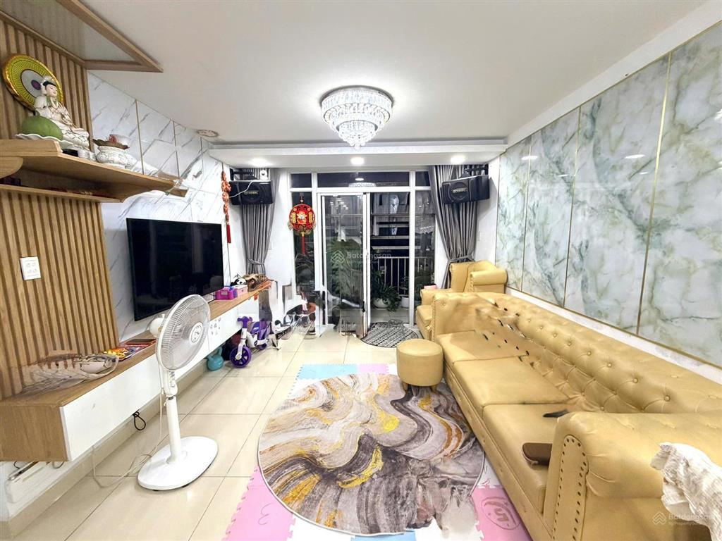 Chính chủ cần sang nhượng căn hộ 76m2