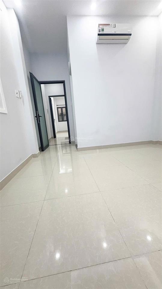Giảm 500tr bán gấp biệt thự mini âu cơ 55m2 3t 4pn, sát nhà thi đấu phú thọ, ô tô đỗ cổng, 6.9tỷ