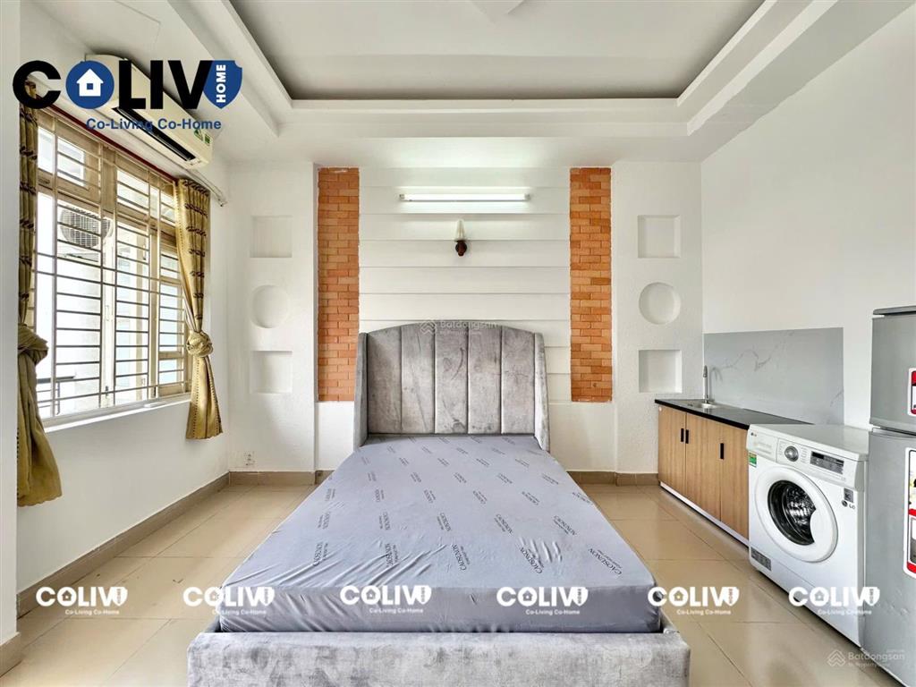 Studio ban công full nội thất giá hạt dẻ