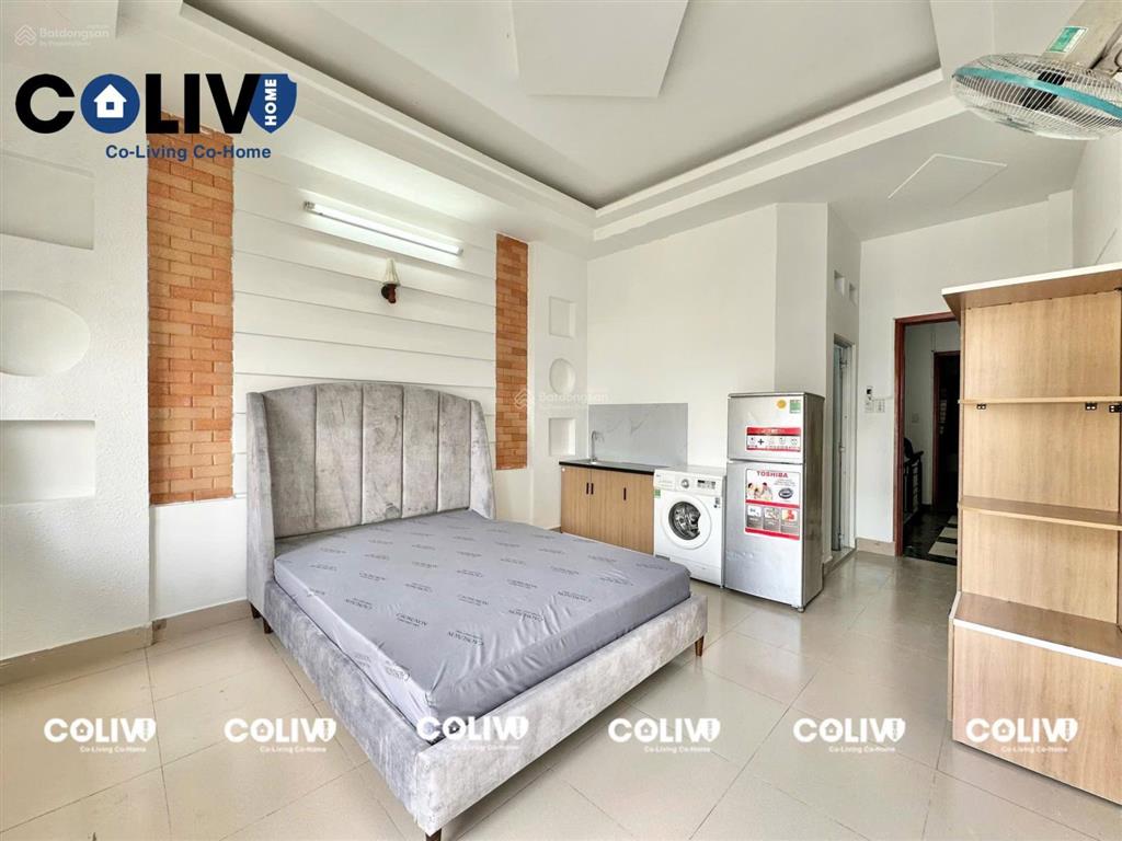 Studio ban công full nội thất giá hạt dẻ