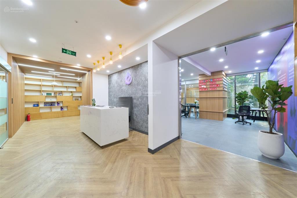 Cho thuê 750m2 tại grand plaza  trần duy hưng chỉ 25$/m2
