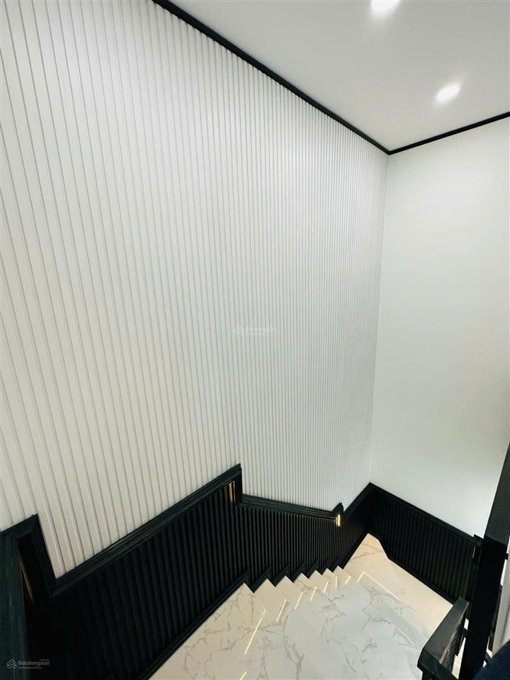 Nhà đang kinh doanh lê văn sỹ, phú nhuận, nội thất minimalist mới decor