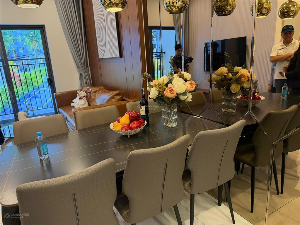 Vào sớm là có lợi  tháp destello