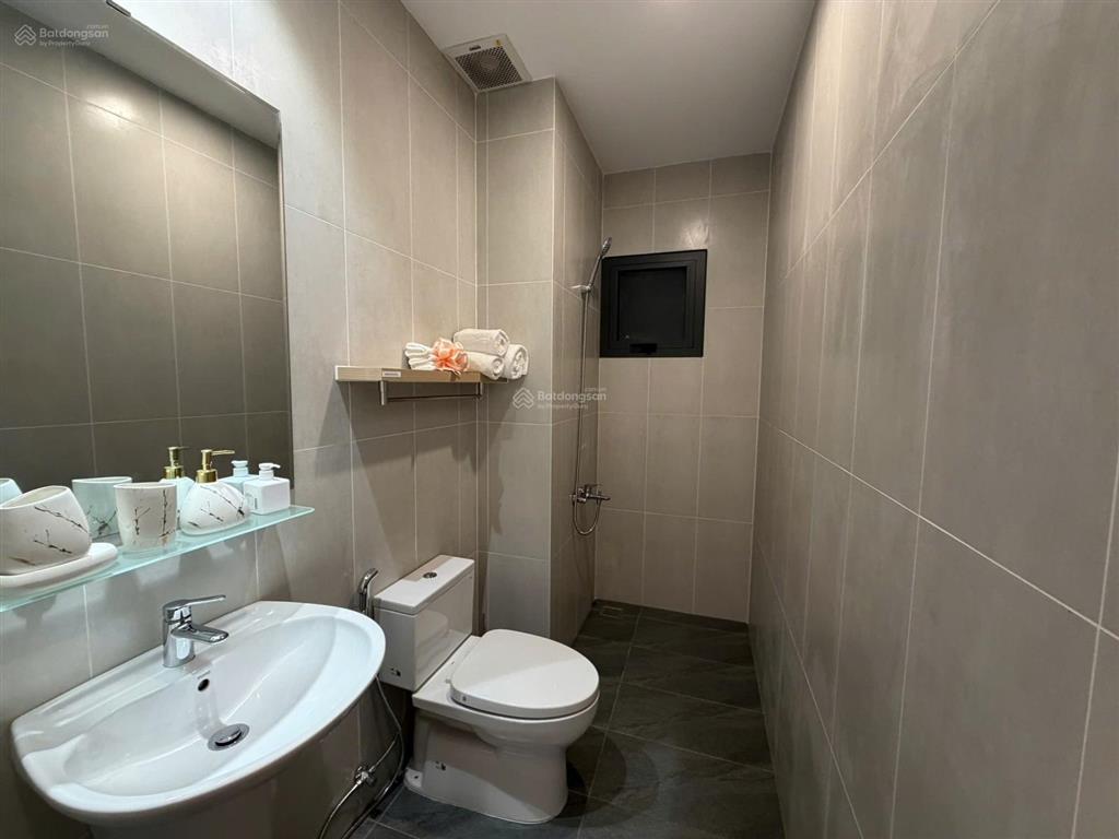 Vào sớm là có lợi  tháp destello