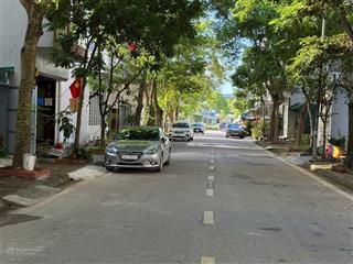 82m2 kđt vạn lộc tứ minh phân lô vỉa hè ô tô tránh kd gần phạm văn đồng 3.75tỷ