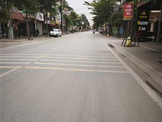 68 m2 lô góc phụng công văn giang ô tô 7 chỗ thông hàng xóm ecopark, alluvia 4 tỷ