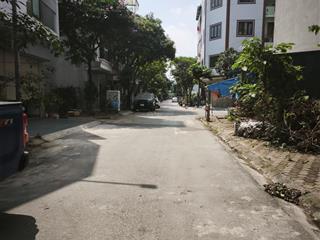 60m2 tđc trâu quỳ phân lô vỉa hè 3 ô tô tránh kd gần công viên hành chính công gia lâm 12.3 tỷ