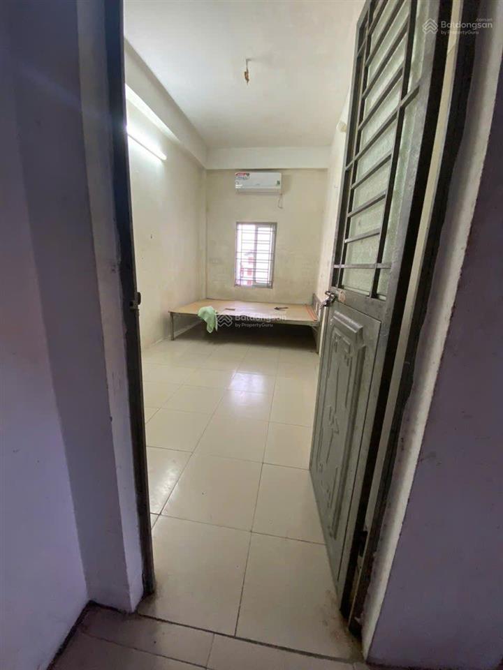 Nhà 3 tầng 9 phòng đang cho sv thuê 38m2 cửu việt ô tô đỗ cổng sát hv nông nghiệp, 5.9 tỷ