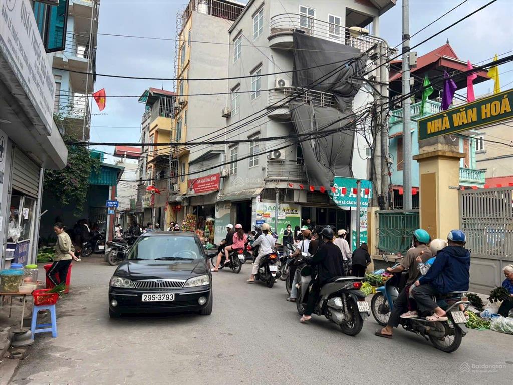 6 tầng thang máy mặt phố kd đào nguyên trâu quỳ dòng tiền vvip  sát hv nông nghiệp 22.8 tỷ