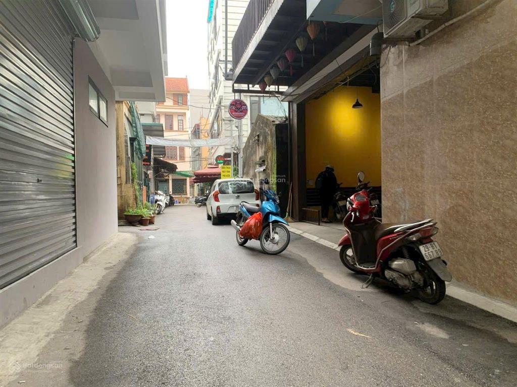 7.2 tỷ 3 tầng 45m2 tt trâu quỳ phân lô giảng viên ô tô 7 chỗ thông