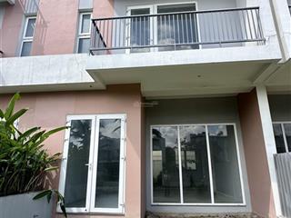 Cho thuê nhà phố thô 90m2 giá 5triệu