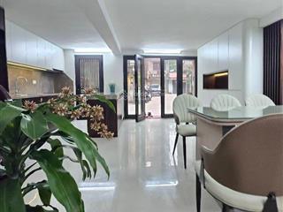 Lô góc 3 thoáng, ô tô vào nhà, trần thủ độ, nhà 5 tầng đẹp