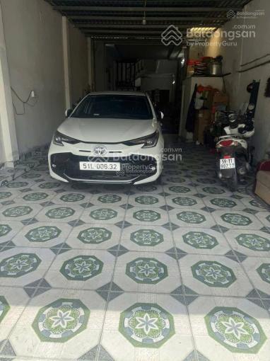 Cho thuê nhà mặt tiền đường phan văn hớn, hóc môn 9x60m, có sẵn 400m2 xây dựng, kinh doanh sầm uất