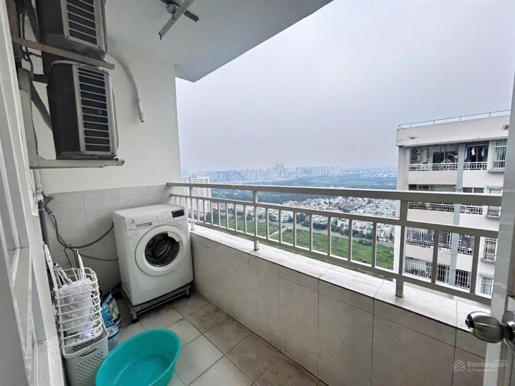 Bán căn hộ cc the easter city, 3,25 tỷ, 70m2, đẹp, nhiều tiện ích tại phạm hùng, bình hưng