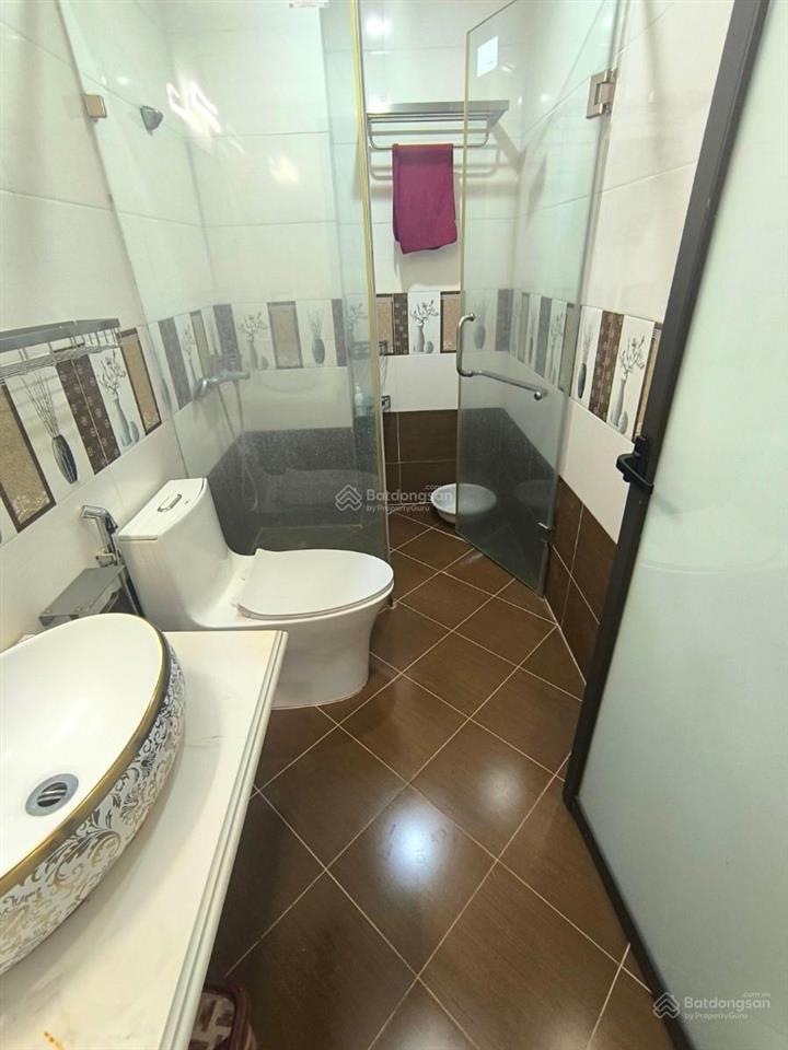Vip phú diễn  tái định cư  gần đh tn&mt  thang máy  nội thất xịn  vỉa hè rộng  ô tô tránh