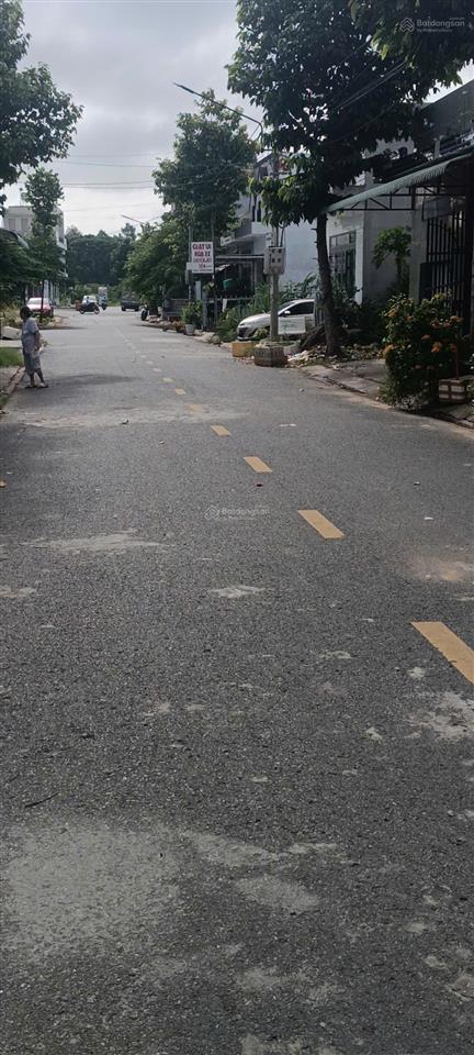 Đất thổ cư  xây tự do  công chứng trong ngày  kiến tường long an