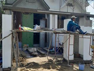 Bán nhà mới xây sắp hoàn thiện, dt 4,50 x 29m  xã mỹ hạnh nam