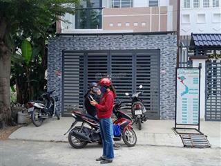 Nhà 2 tầng mặt tiền đường nhựa 8m khu dân cư trần anh  mỹ hạnh nam