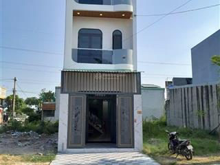 Nhà 3 tầng mới xây kdc trần anh  mỹ hạnh nam (cạnh bên trường mỹ hạnh nam)