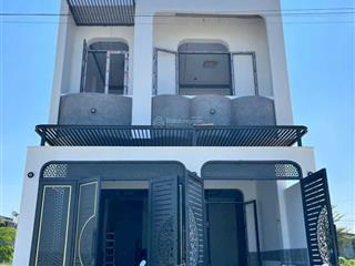 Nhà mới xây kdc trần anh,dt 6 x 14m (84m thổ cư) đường nhựa 6m thông