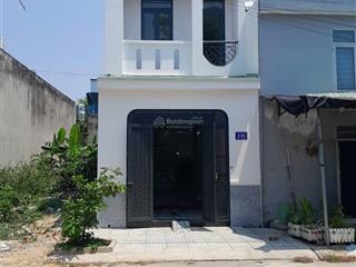 Nhà mới xây kdc trần anh, mỹ hạnh nam  giáp hóc môn,dt 4 x 20m