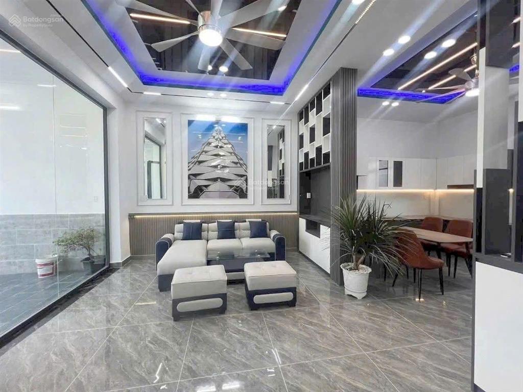 Nhà mới xây kdc trần anh. mỹ hạnh nam  giáp hóc môn