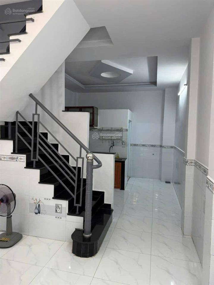 Nhà giá rẻ 670 triệu. đúc 1 lầu diện tích 4 x 10m. đường mỹ hạnh, xã đức lập  mỹ hạnh bắc
