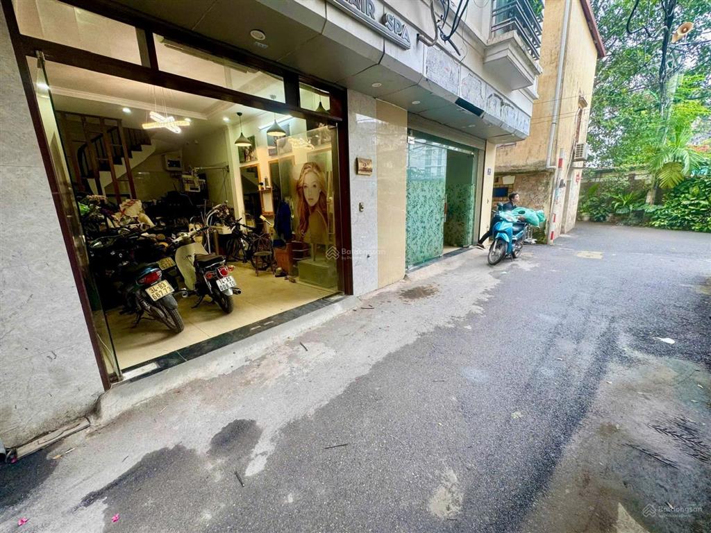 Tôi chính chủ cần bán nhà số 21 phương liệt  trường chinh  phân lô  ô tô đỗ cửa  giá 11 tỷ