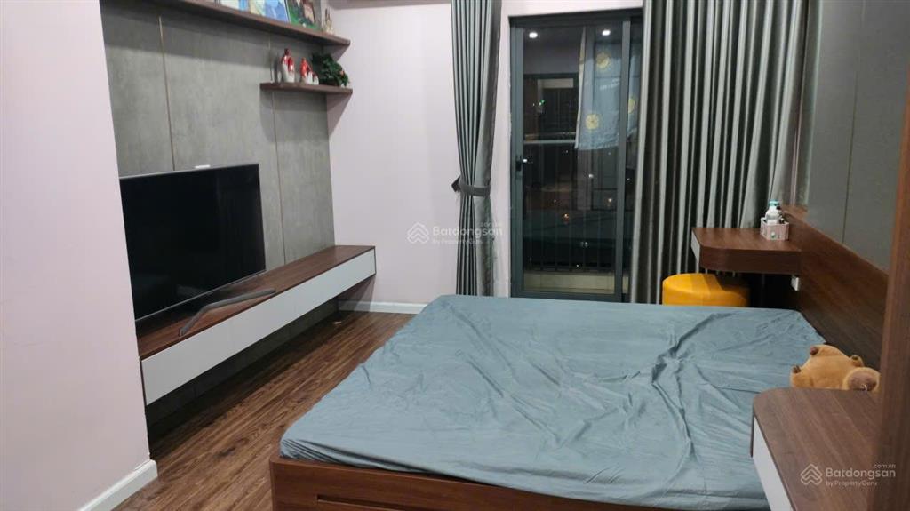 Chính chủ băn căn hộ tại thăng long number one, 10.8 tỷ, 118 m2, 3pn, 2wc nhà có ban công, view đẹp