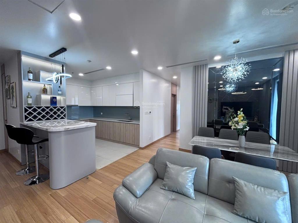 Căn góc 3pn 2vs, 101m2, giá 8 tỷ tại vc7 housing complex, full nội thất,  0974 584 ***