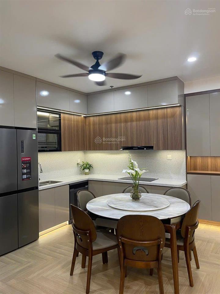 Bán căn hộ hoàng thành pearl, 7.5 tỷ, 80m2, tk 2pn, 2wc, sổ đỏ, full nội thất mới