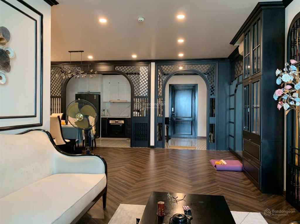 Căn góc view công viên 3pn, 2wc, 84 m², full đồ mới, ngoại giao đoàn, sẵn sổ đỏ