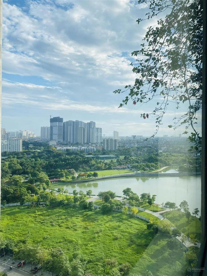 Căn góc view hồ an bình city, 12tỷ, 114m2, 3pn, tầng trung view hồ đẹp nhất dự án, full nội thất