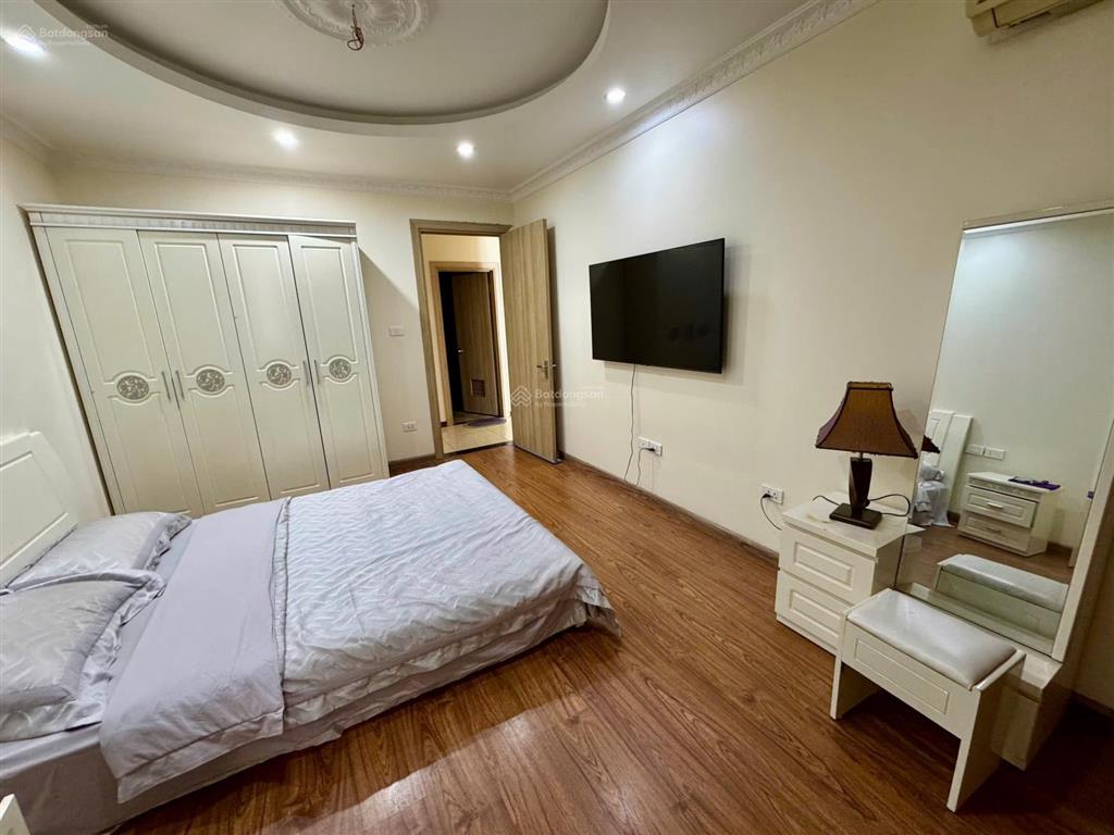 Căn hộ 3pn, 2wc, 130m2 tại n04b ngoại giao đoàn, 13,9 tỷ full nội thất mới, tầng trung view thoáng