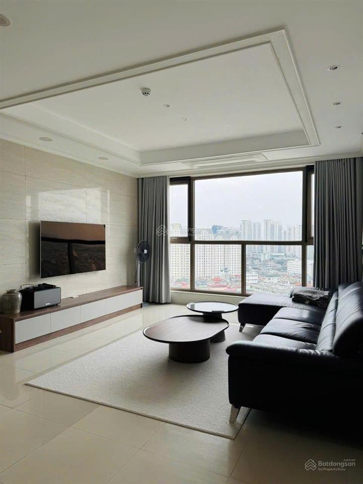 Căn góc tại tòa 901 starlake tây hồ tây 17,5 tỷ, 113m2, tk 3n view thoáng, full nội thất cao cấp.