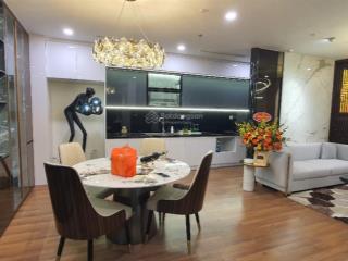 Hàng hiếm tại sky park tôn thất thuyết, giá 7,9 tỷ, 80m2, 2n+1, 2wc, view công viên, full nội thất.