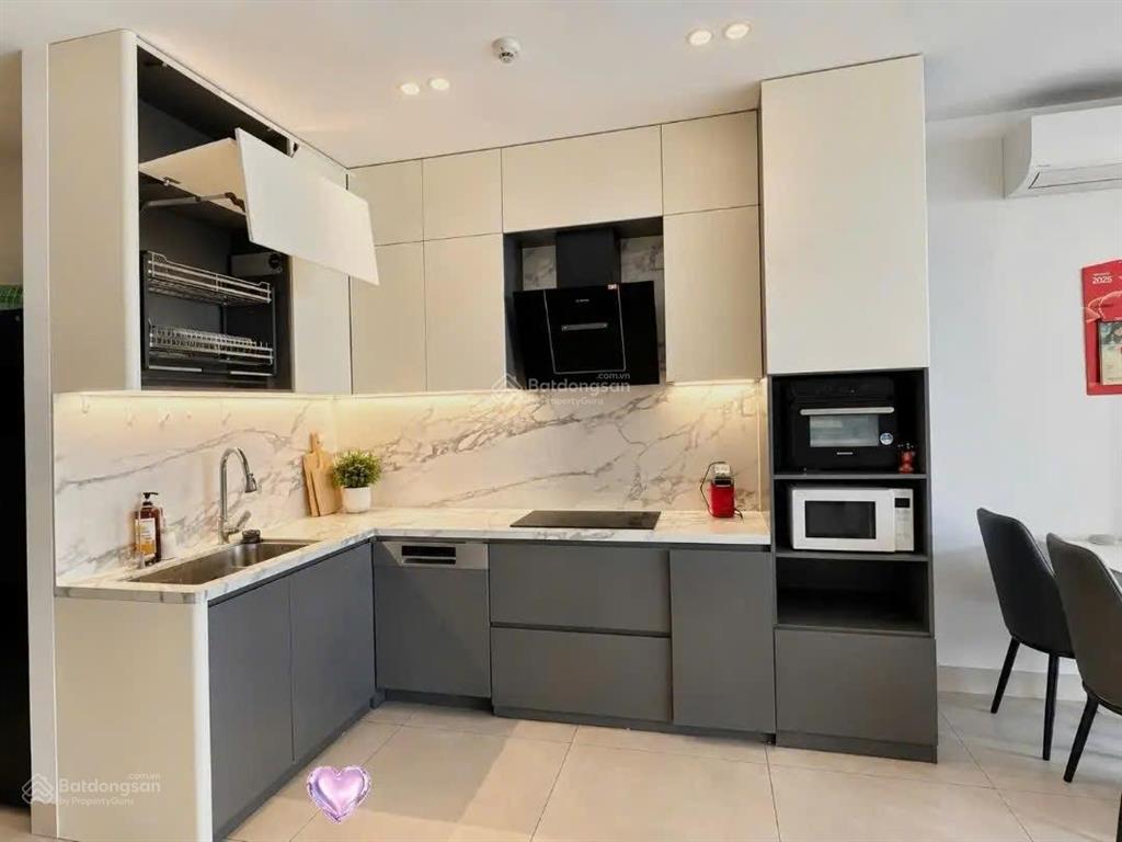 Giá rẻ 7,6 tỷ 3n mỹ đình pearl, 94m2, căn góc hàng hiếm, nội thất full, căn đẹp tầng đẹp, sổ đỏ.