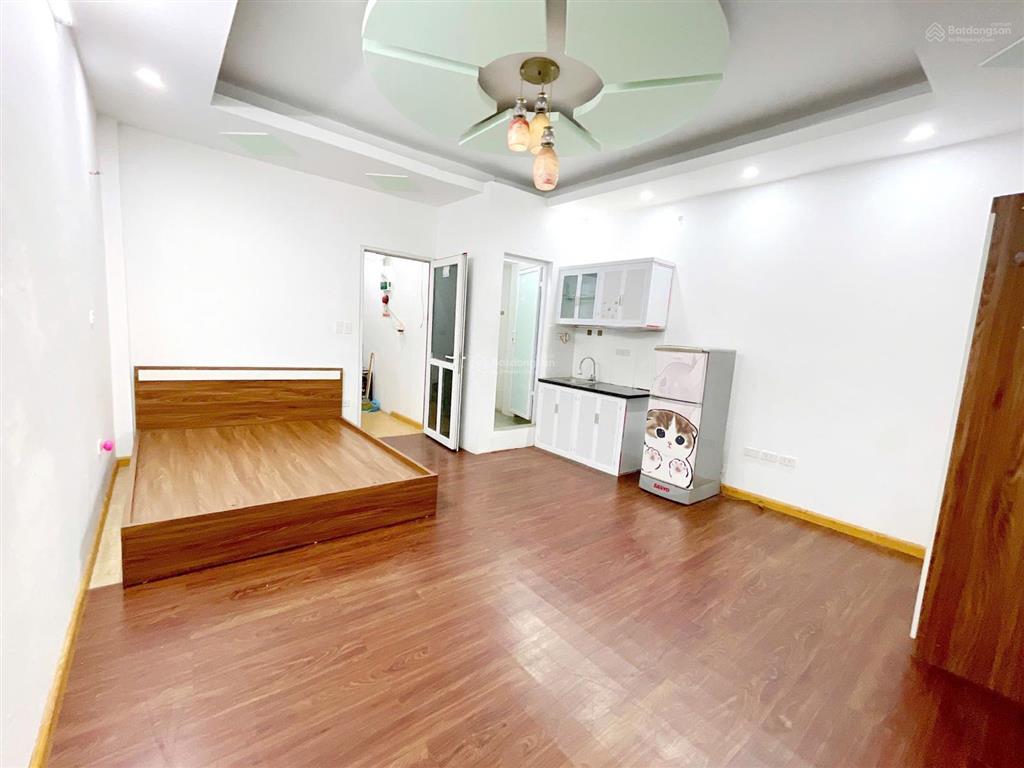 Chính chủ cho thuê phòng ở đội cấn. khu vực vip của quận ba đình, giáp quận đống đa, cầu giấy