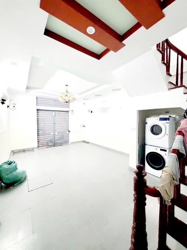 Chính chủ cho thuê phòng ở đội cấn. khu vực vip của quận ba đình, giáp quận đống đa, cầu giấy