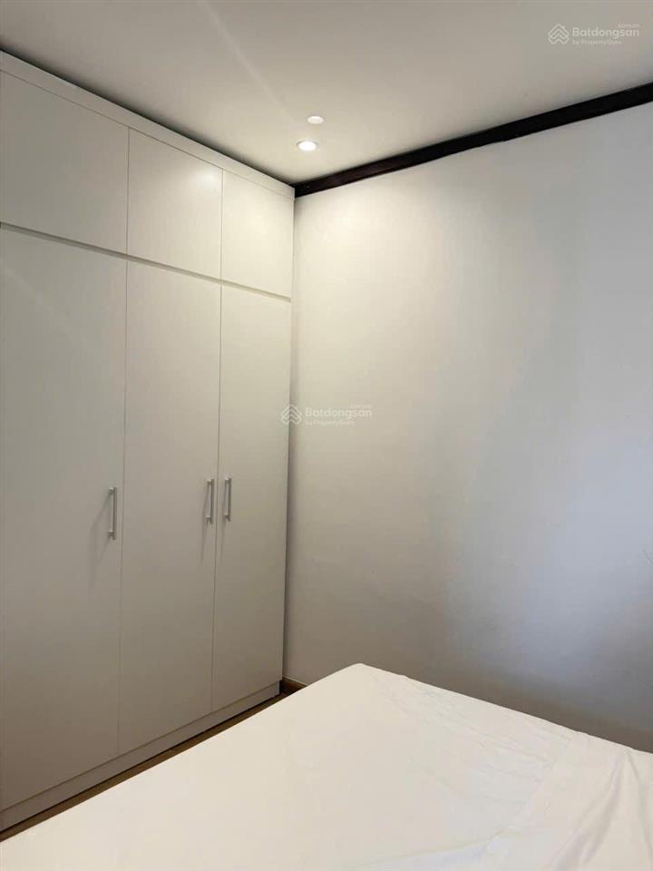 Cần bán căn 2pn 2wc tầng cao hướng đẹp dự án bim 30 tầng
