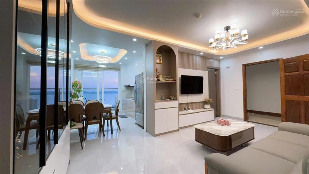 Cần bán căn hộ cao cấp hướng biển dự án new life town hạ long