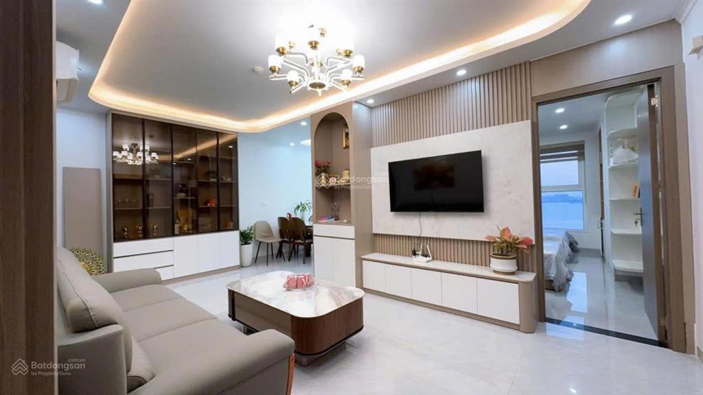 Cần bán căn hộ cao cấp hướng biển dự án new life town hạ long