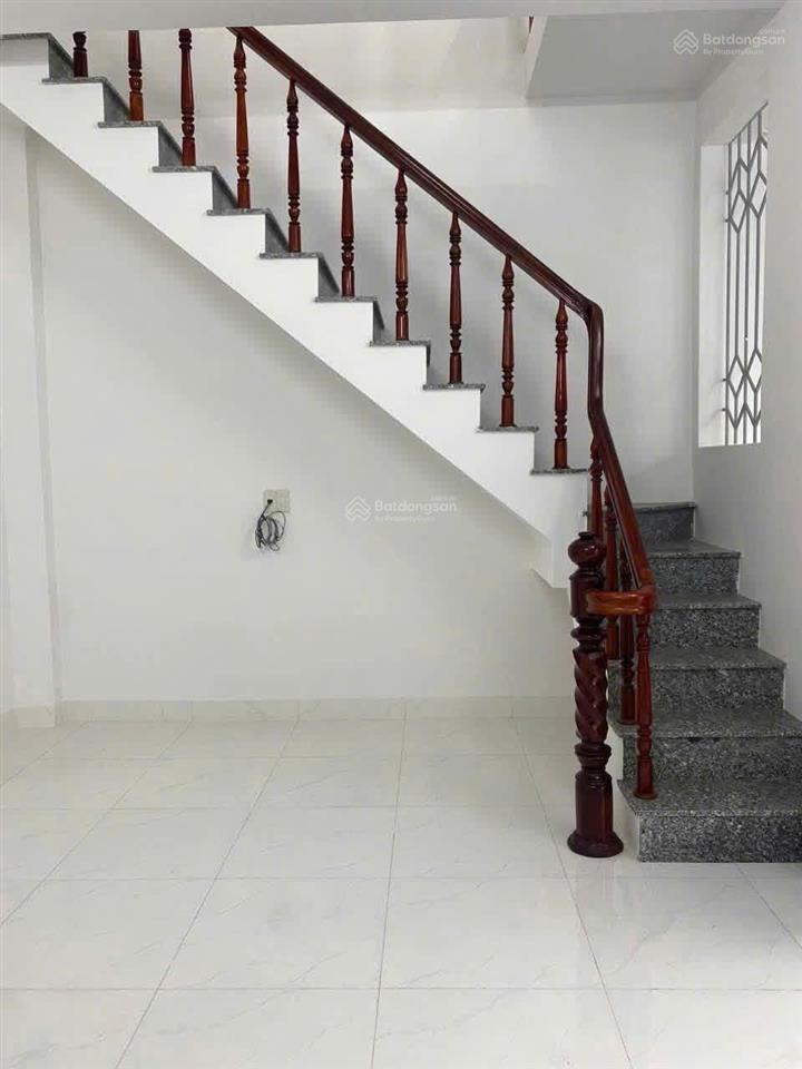 Bán nhà 1 trệt 1 lầu đường lý ông trọng dt 58,4m2, đường oto 3,5m, đi bộ ra biển 500m, giá 3,55 tỷ