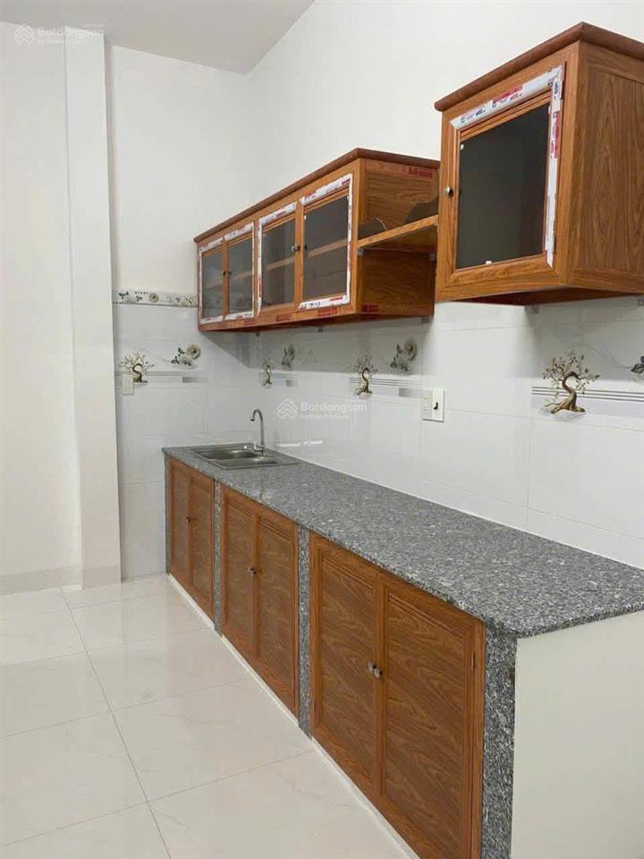 Bán nhà 1 trệt 1 lầu đường lý ông trọng dt 58,4m2, đường oto 3,5m, đi bộ ra biển 500m, giá 3,55 tỷ